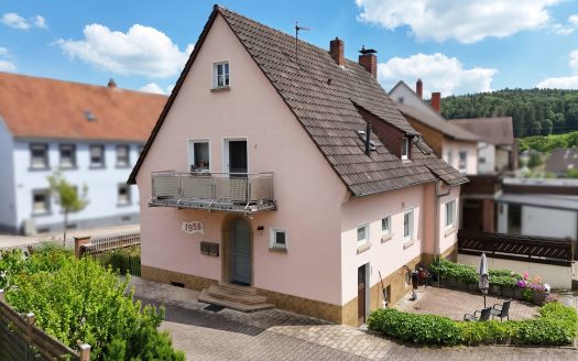 Zweifamilienhaus